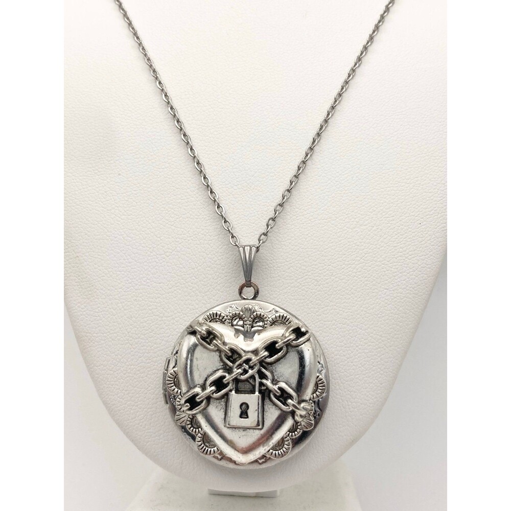 Silver tone heart locket pendant necklace